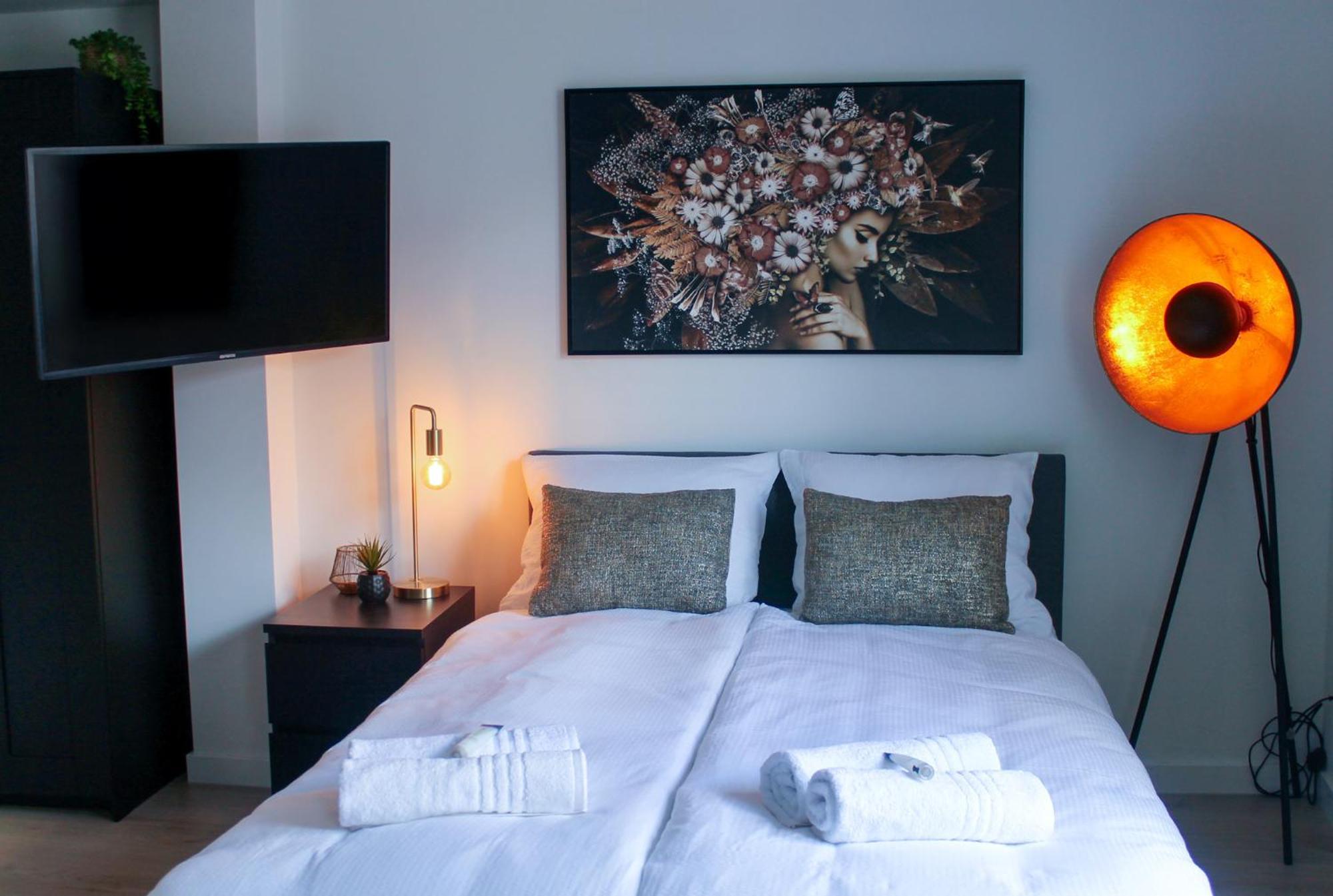 B&K Urban City Suites Tilburg Dış mekan fotoğraf