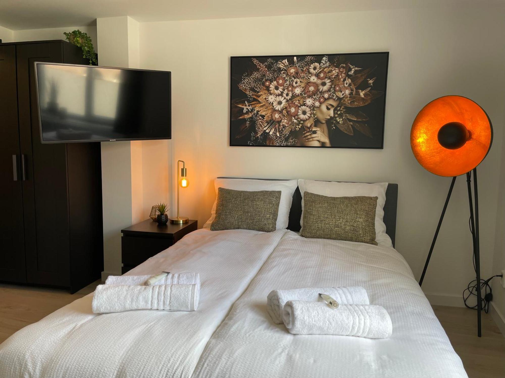 B&K Urban City Suites Tilburg Dış mekan fotoğraf